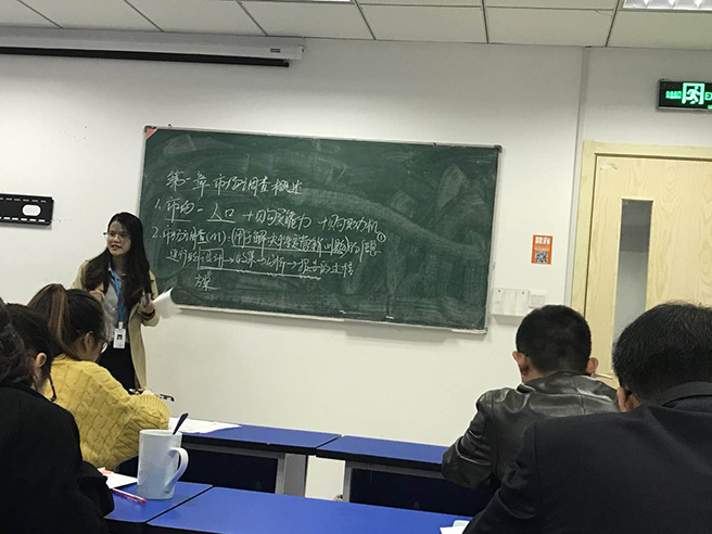 丁佳玲.jpg